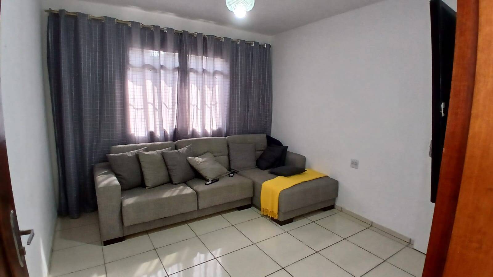 #2059 - Apartamento para Venda em Carapicuíba - SP