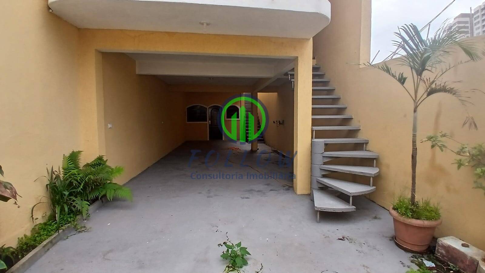 Sobrado à venda e aluguel com 4 quartos, 270m² - Foto 4