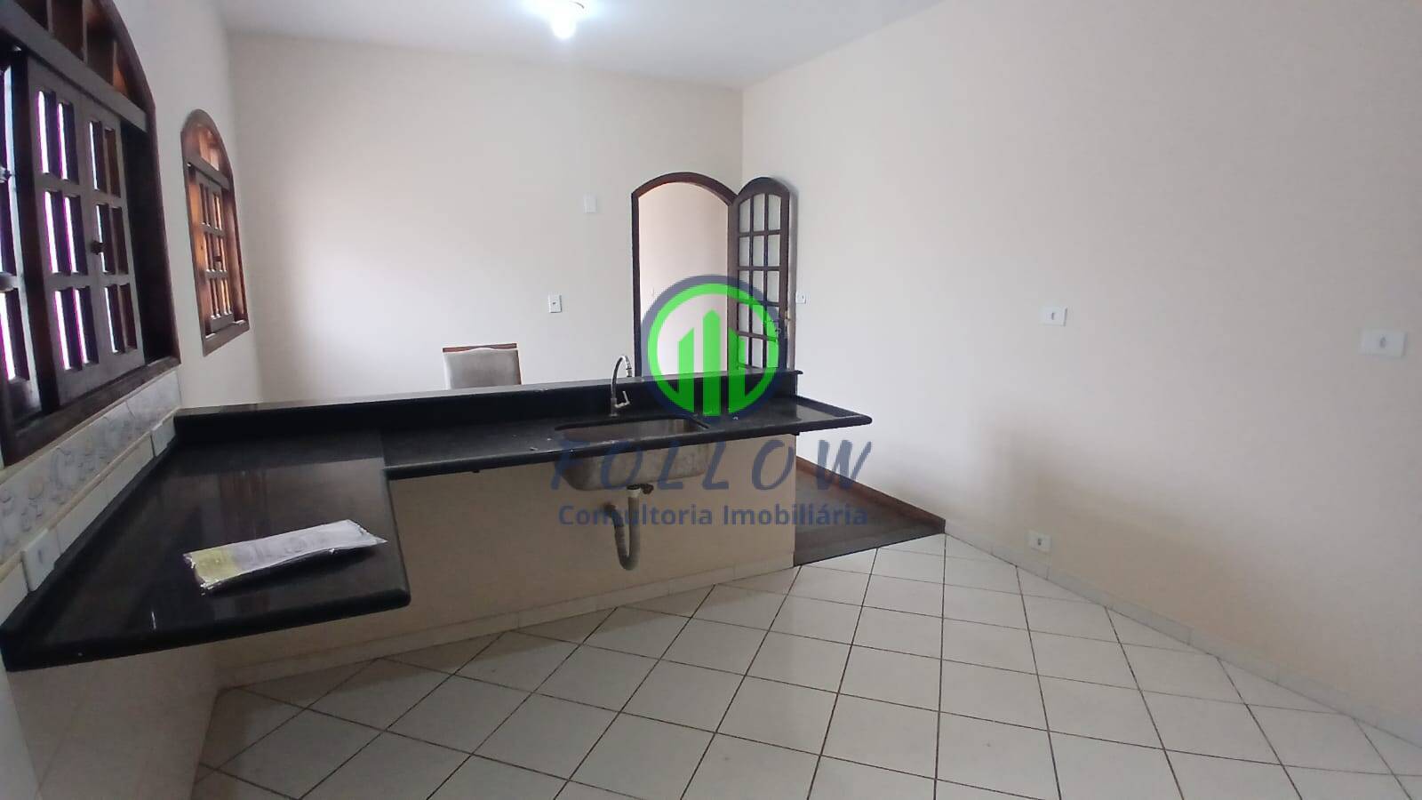 Sobrado à venda e aluguel com 4 quartos, 270m² - Foto 27