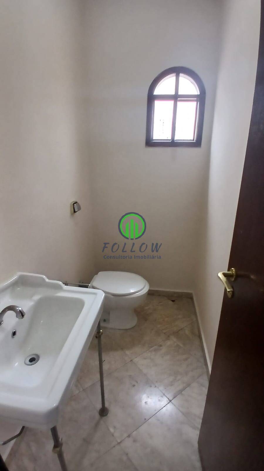 Sobrado à venda e aluguel com 4 quartos, 270m² - Foto 31