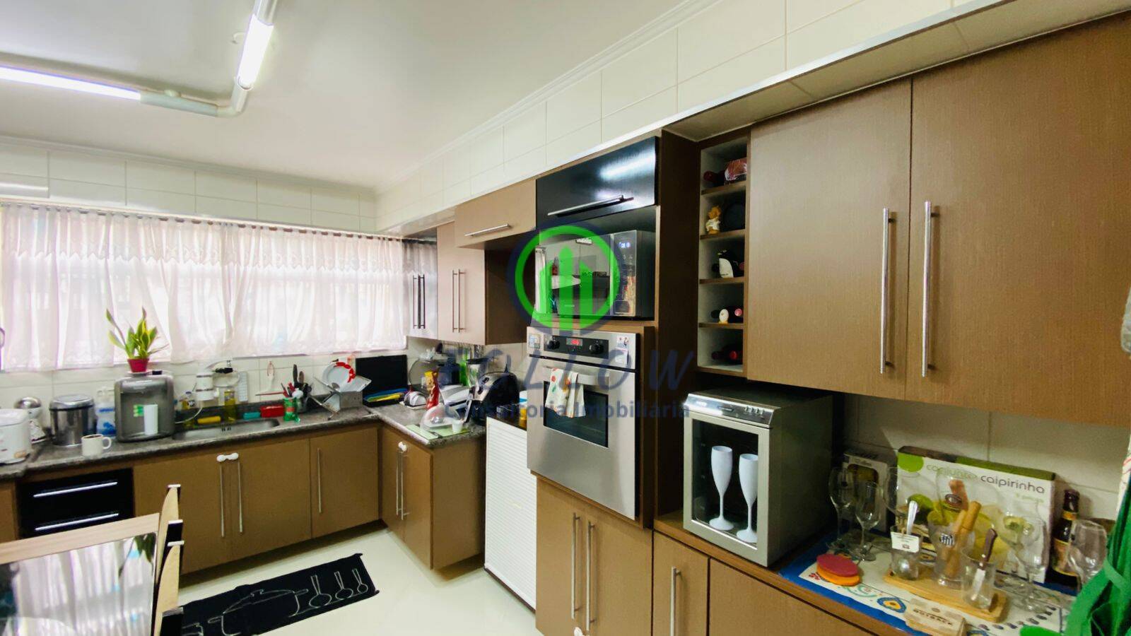 Casa, 3 quartos, 218 m² - Foto 4