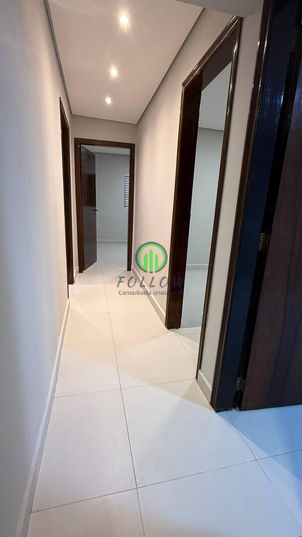 Casa à venda com 3 quartos, 111m² - Foto 4