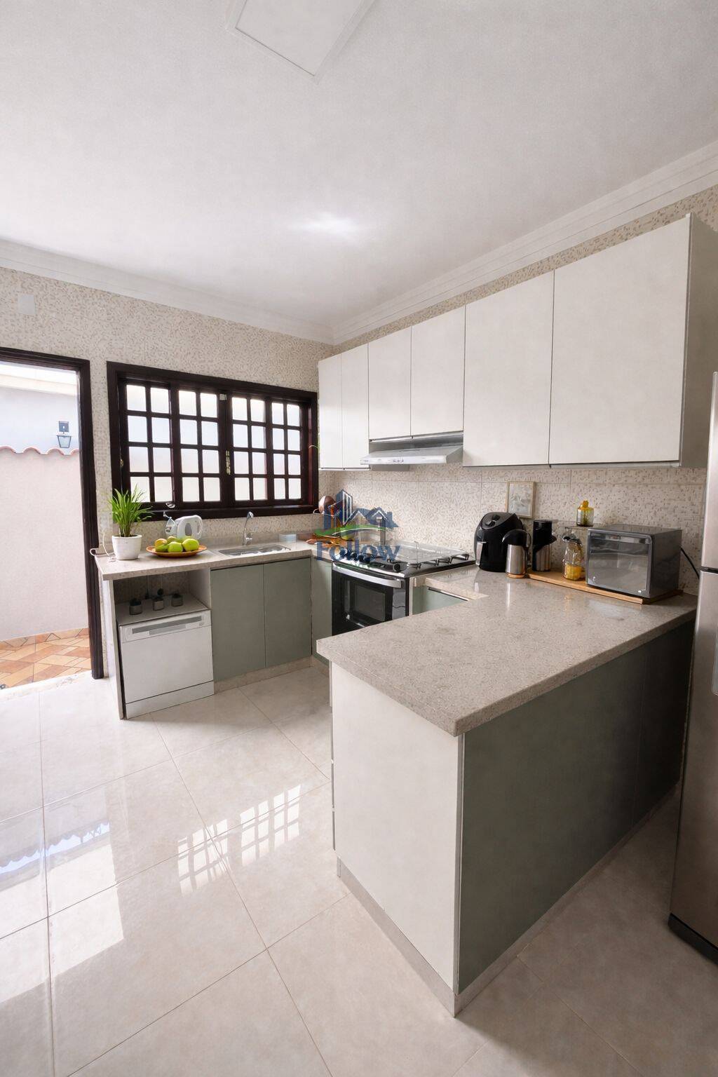 Casa, 4 quartos, 210 m² - Foto 3