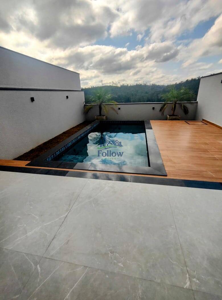 Casa, 3 quartos, 247 m² - Foto 4