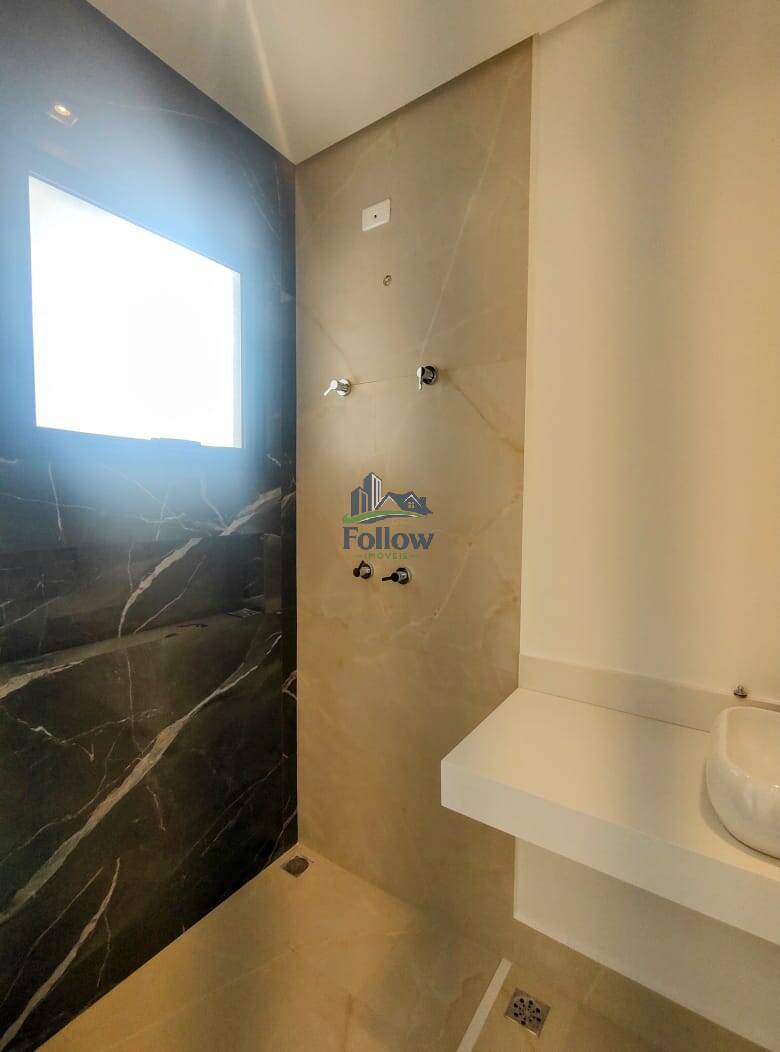 Casa, 3 quartos, 247 m² - Foto 13