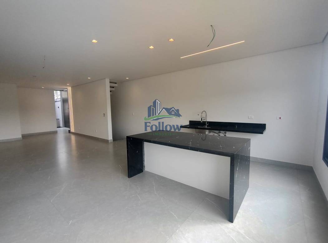 Casa, 3 quartos, 247 m² - Foto 22