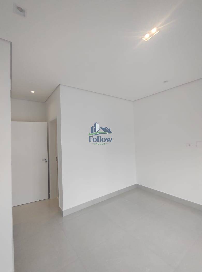 Casa, 3 quartos, 247 m² - Foto 20