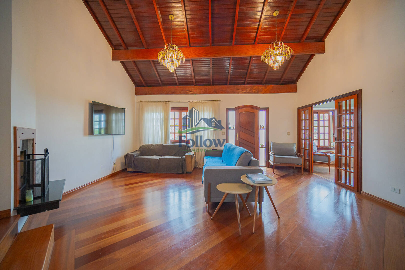 Casa, 5 quartos, 302 m² - Foto 2