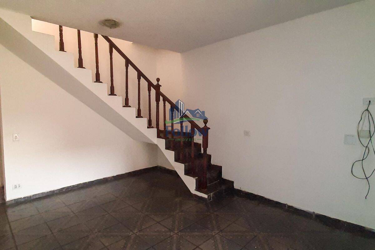 Sobrado, 3 quartos, 190 m² - Foto 2