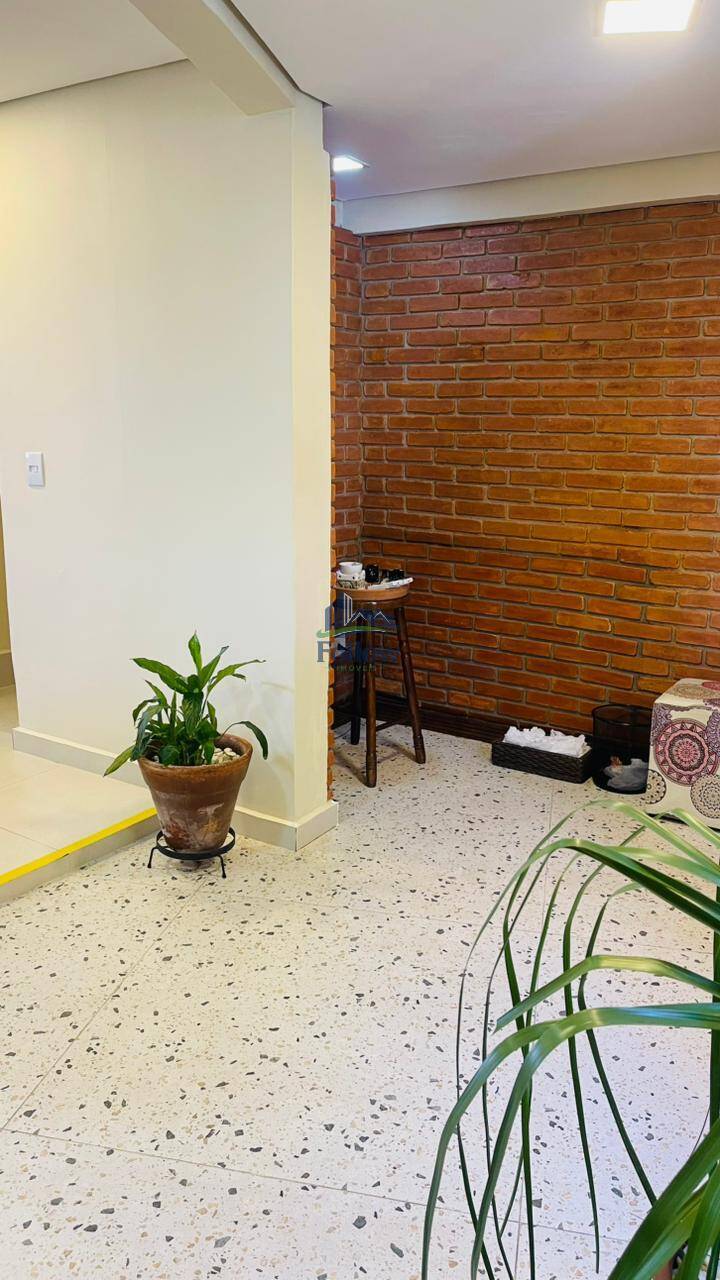 Casa, 2 quartos, 210 m² - Foto 34